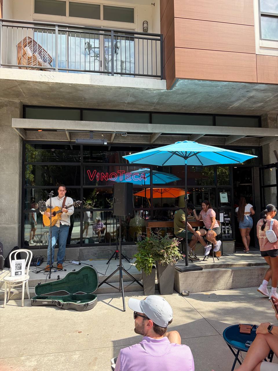 VinoTeca's storefront on Highland Avenue